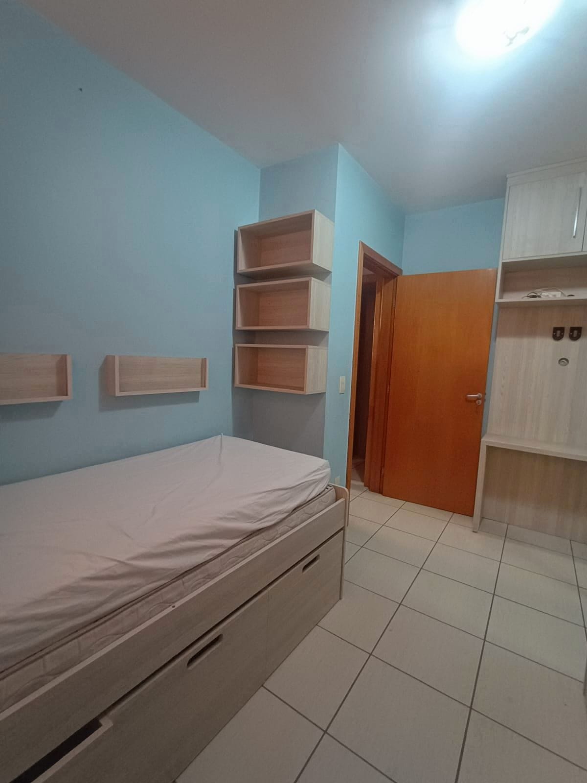 Apartamento para alugar com 3 quartos, 114m² - Foto 2