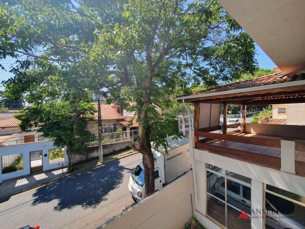 Sobrado, 3 quartos, 230 m² - Foto 1