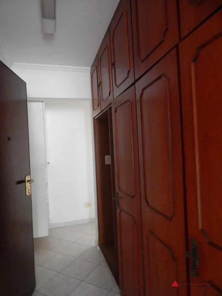 Apartamento, 3 quartos, 237 m² - Foto 1