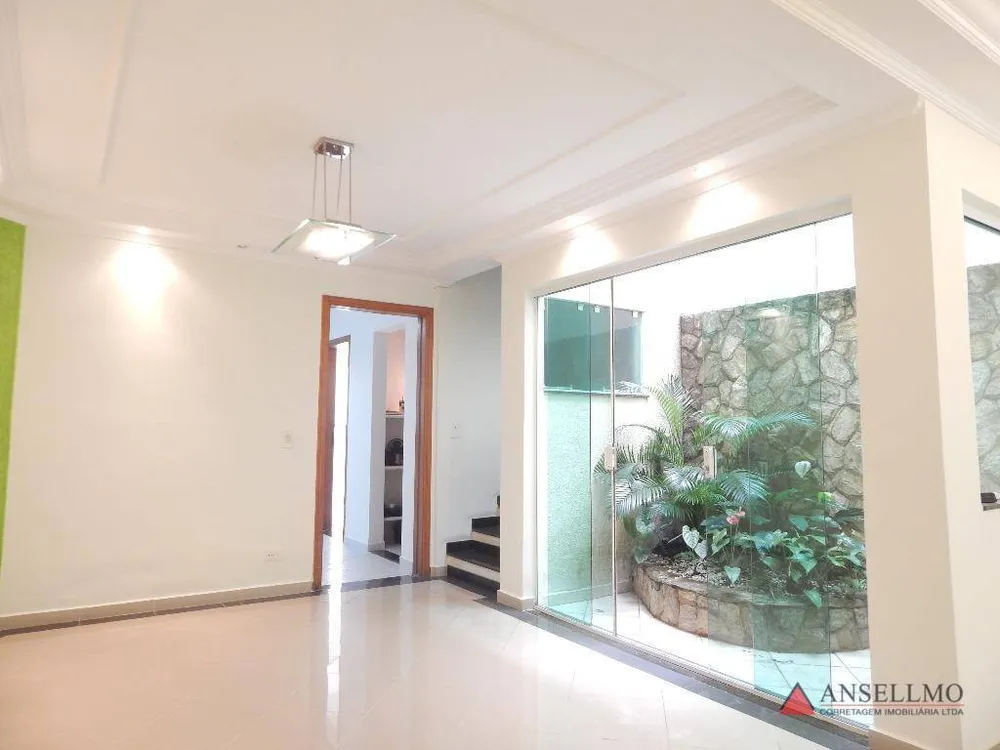 Sobrado, 4 quartos, 200 m² - Foto 2