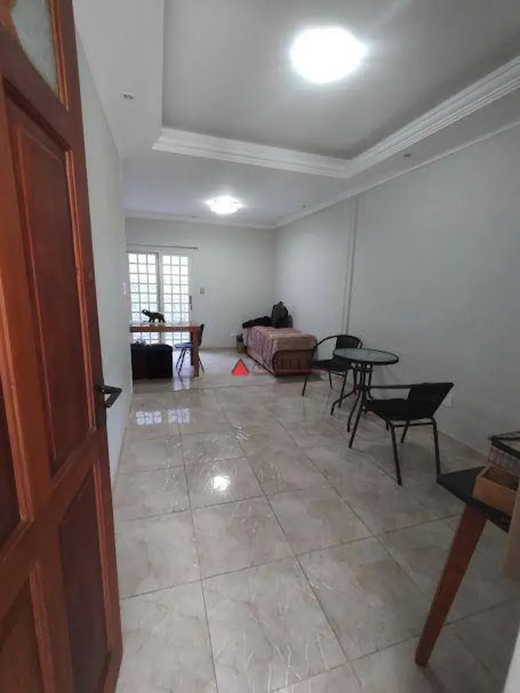 Sobrado, 2 quartos, 230 m² - Foto 1