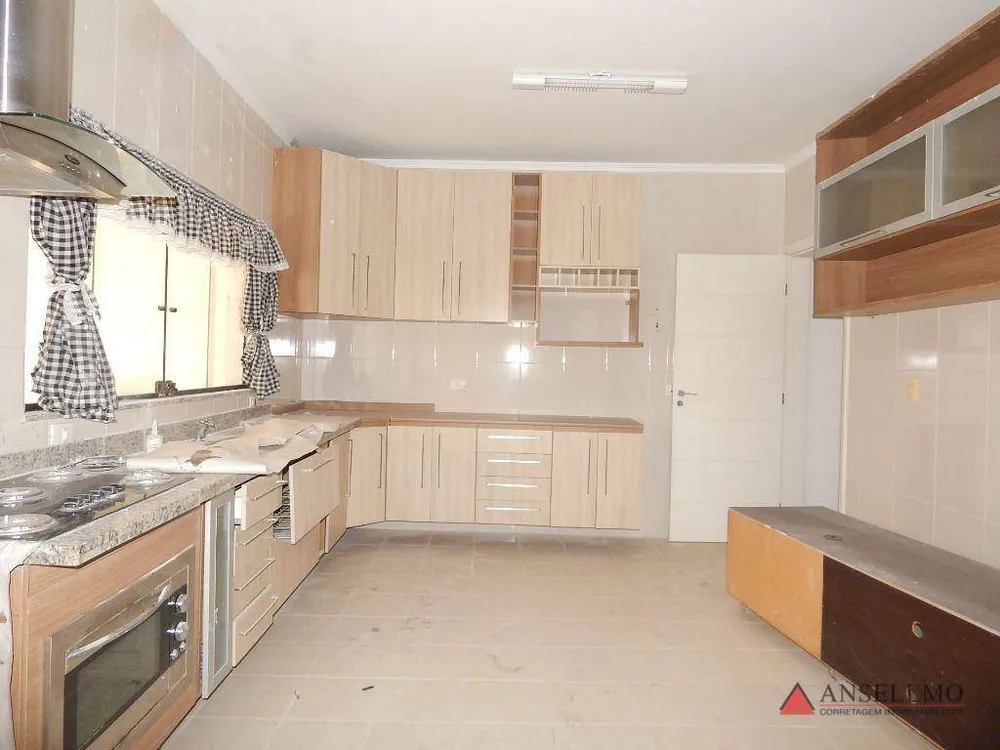 Sobrado, 3 quartos, 250 m² - Foto 4