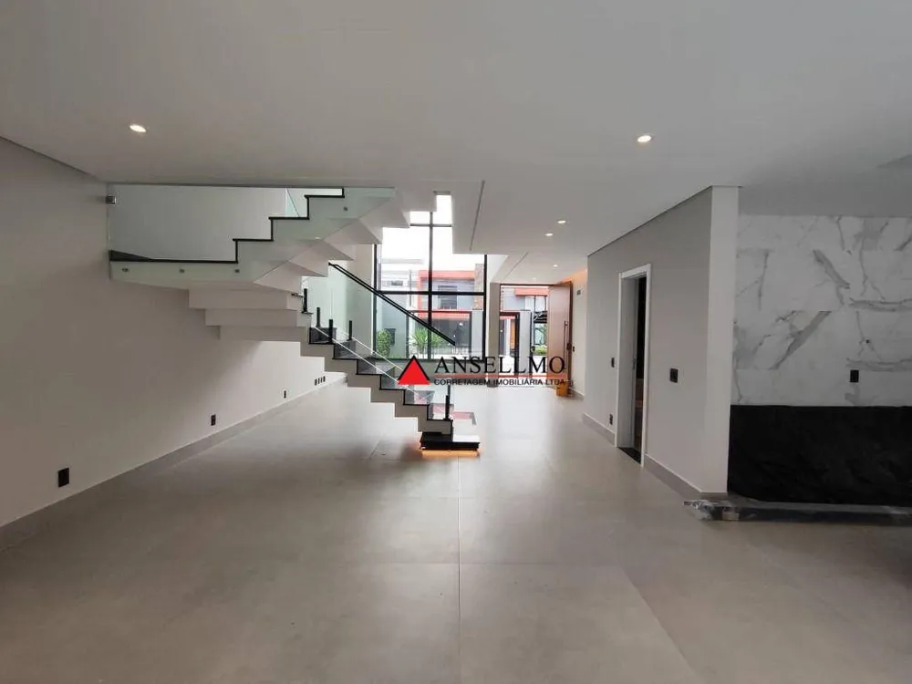 Sobrado, 3 quartos, 297 m² - Foto 4