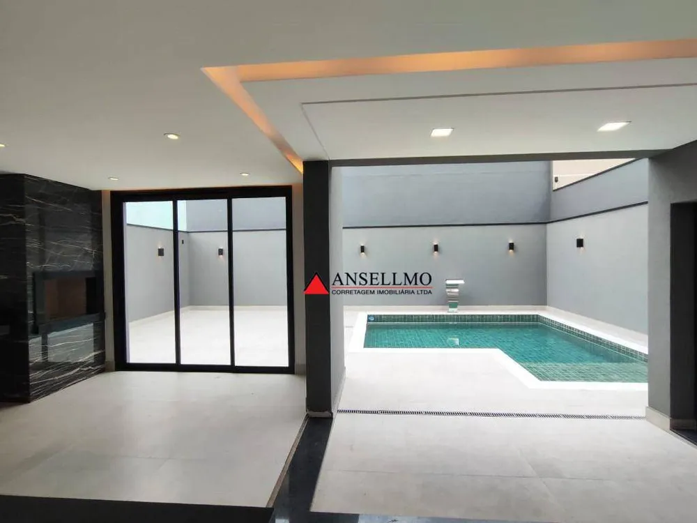 Sobrado, 3 quartos, 297 m² - Foto 3