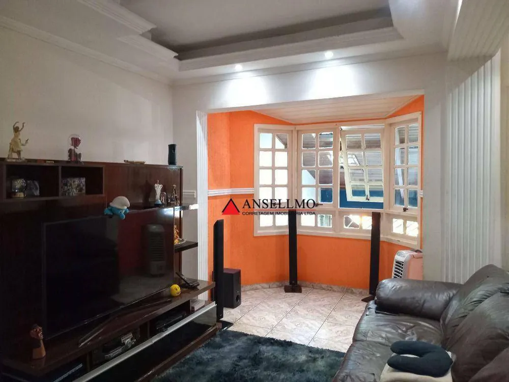 Sobrado, 3 quartos, 254 m² - Foto 1