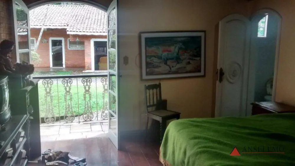Chácara, 4 quartos, 10000 m² - Foto 1