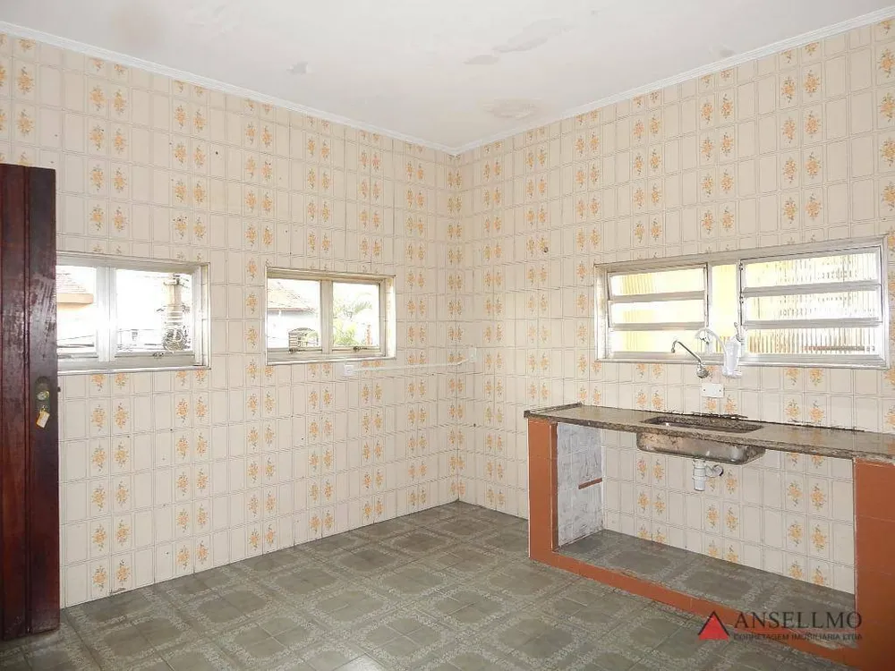 Casa, 3 quartos, 240 m² - Foto 3