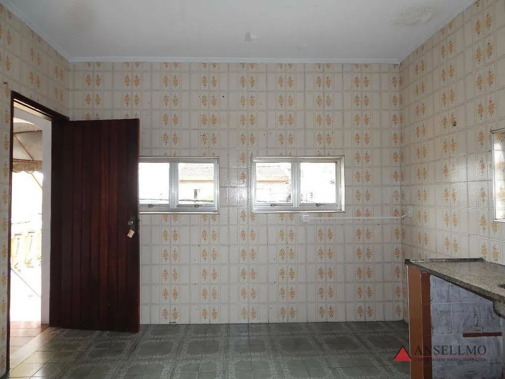 Casa, 3 quartos, 240 m² - Foto 1