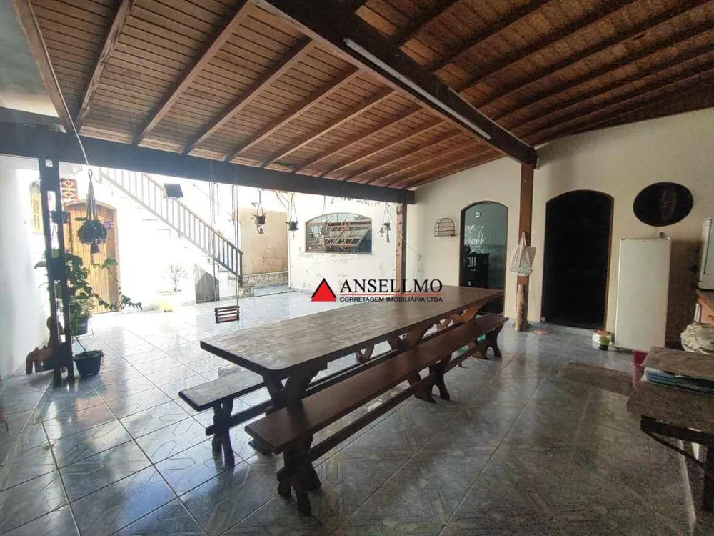 Casa, 4 quartos, 252 m² - Foto 11