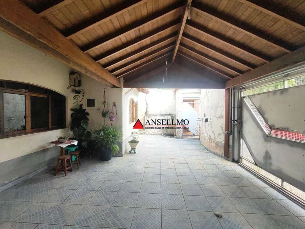 Casa, 4 quartos, 252 m² - Foto 1