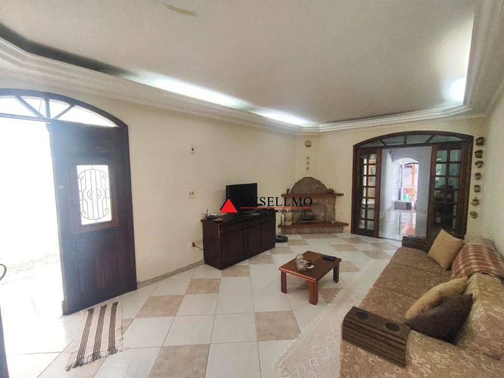 Casa, 4 quartos, 252 m² - Foto 4