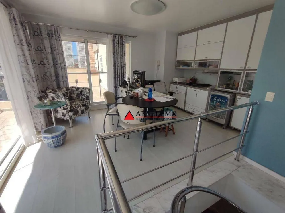 Cobertura, 3 quartos, 219 m² - Foto 9