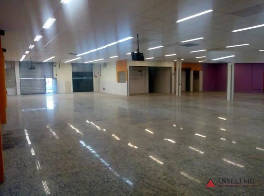 Loja-Salão, 590 m² - Foto 1