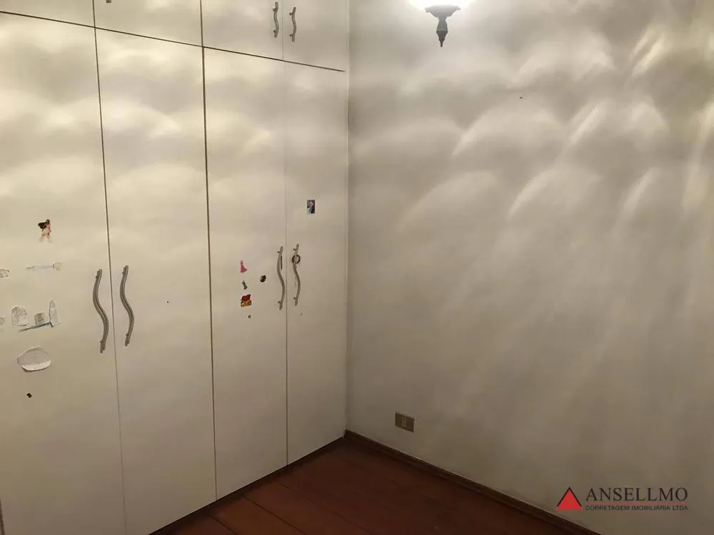 Casa, 3 quartos, 270 m² - Foto 4