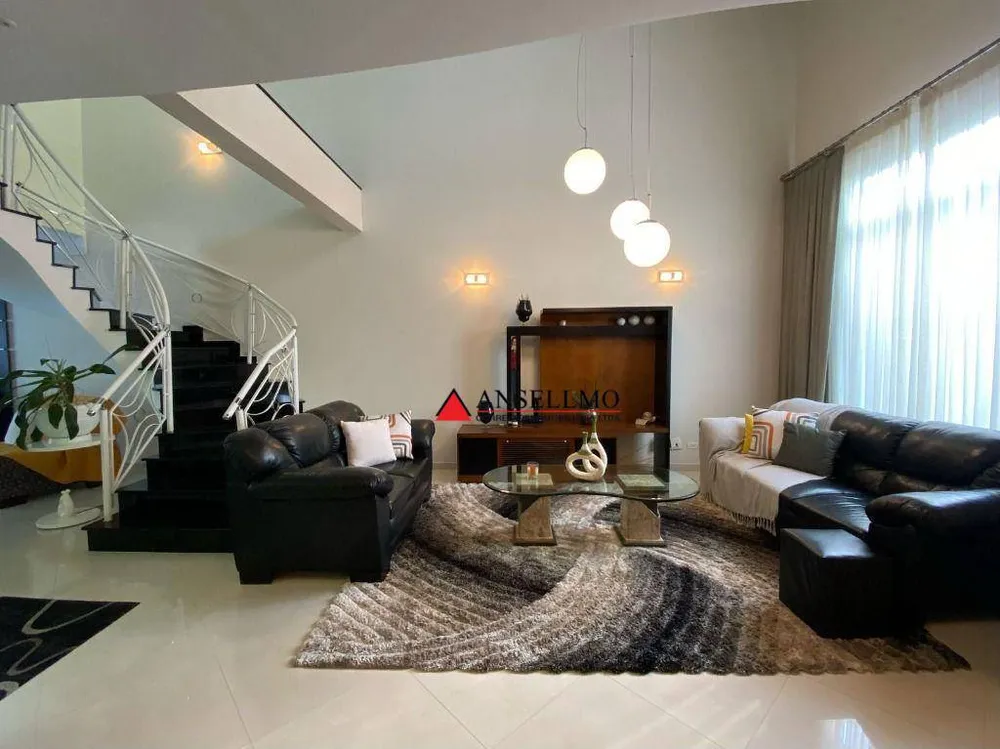 Sobrado, 3 quartos, 297 m² - Foto 3
