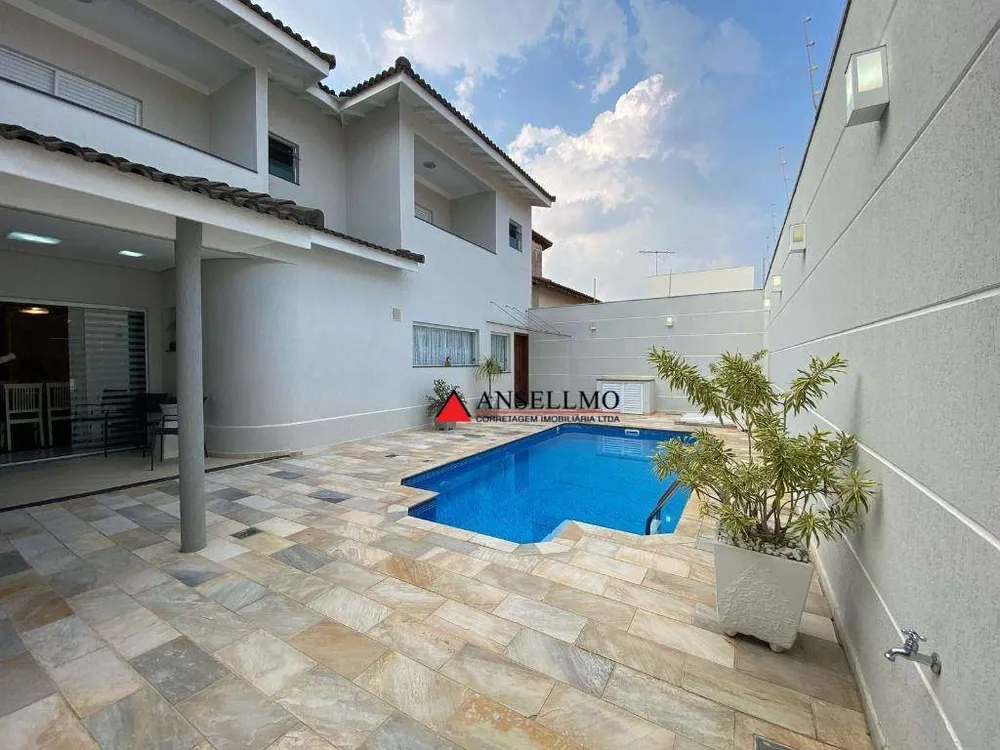 Sobrado, 3 quartos, 297 m² - Foto 11