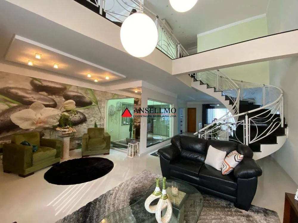 Sobrado, 3 quartos, 297 m² - Foto 6