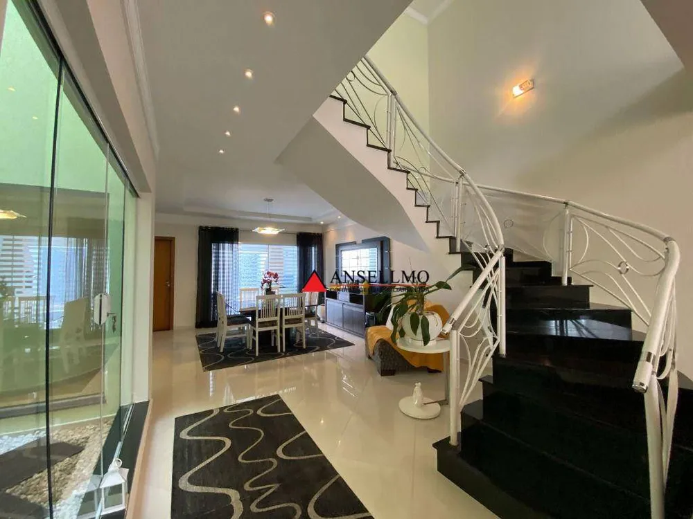Sobrado, 3 quartos, 297 m² - Foto 10