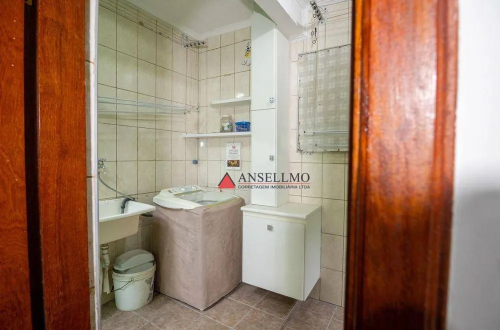 Sobrado, 3 quartos, 210 m² - Foto 2