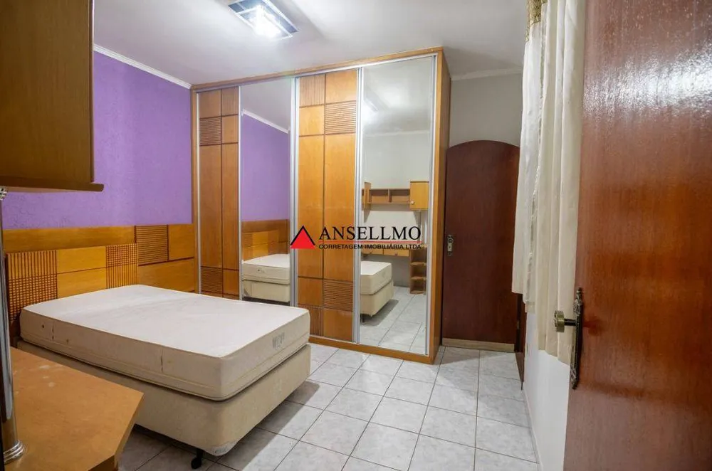 Sobrado, 3 quartos, 210 m² - Foto 1