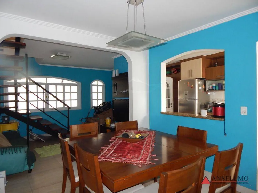 Sobrado, 3 quartos, 209 m² - Foto 2