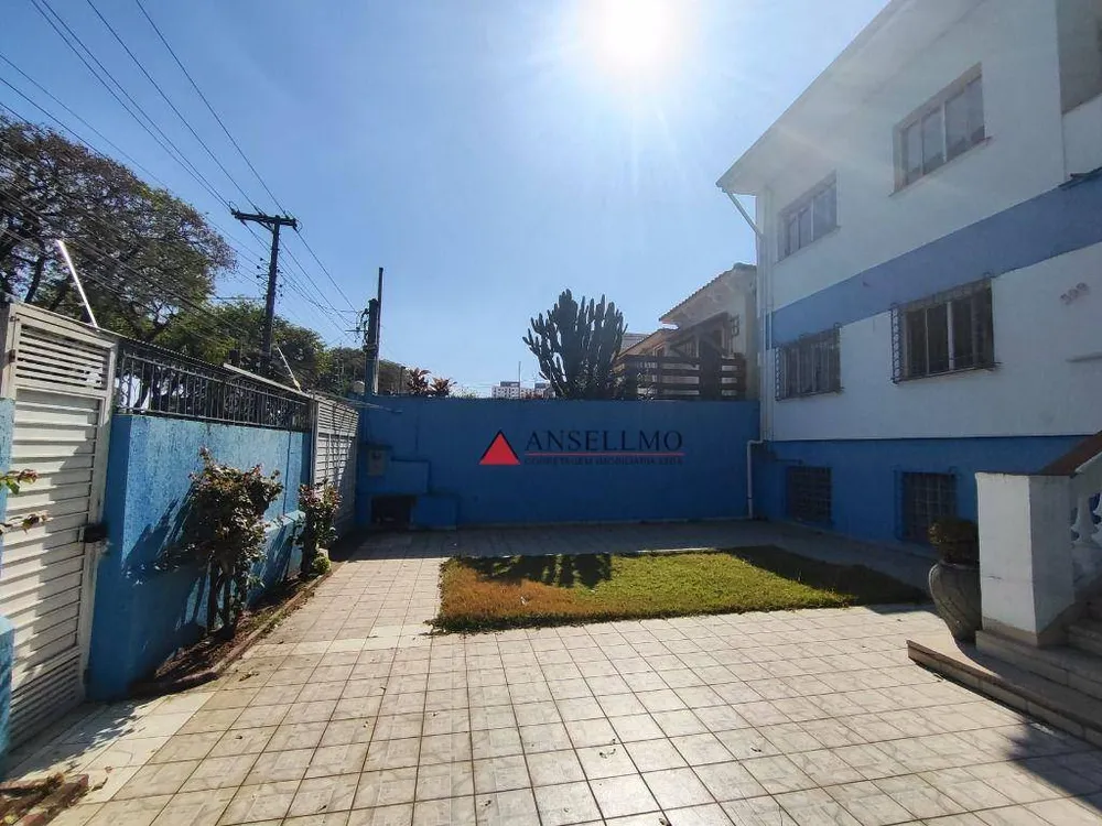 Sobrado, 8 quartos, 400 m² - Foto 1