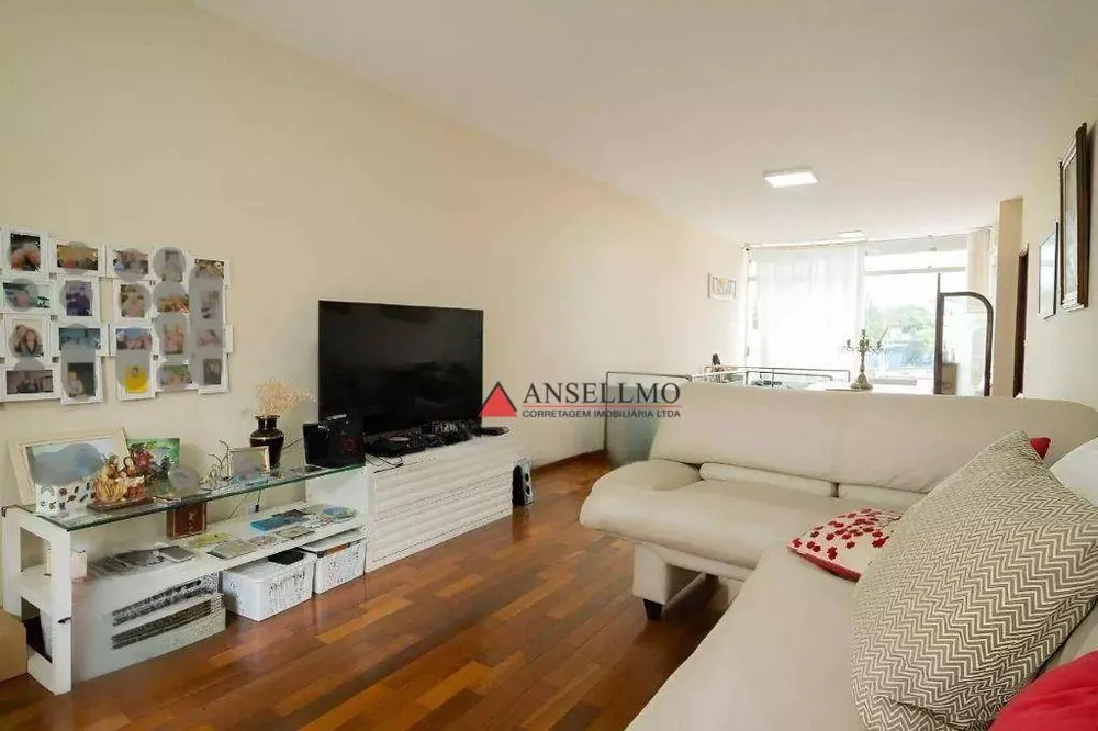 Sobrado, 4 quartos, 280 m² - Foto 1