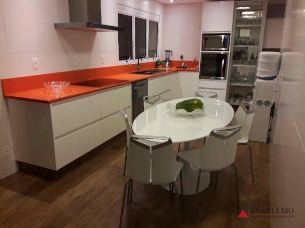 Apartamento, 3 quartos, 242 m² - Foto 5