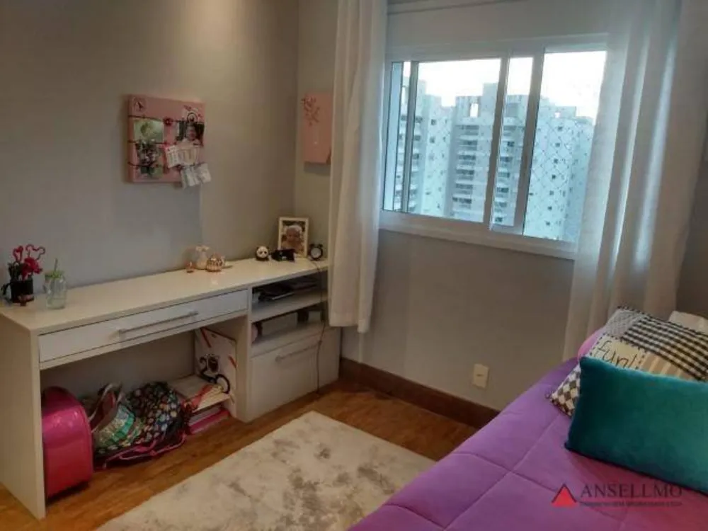 Apartamento, 3 quartos, 242 m² - Foto 9