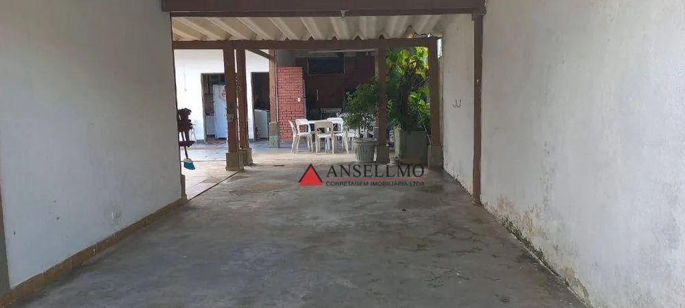 Casa, 4 quartos, 373 m² - Foto 2