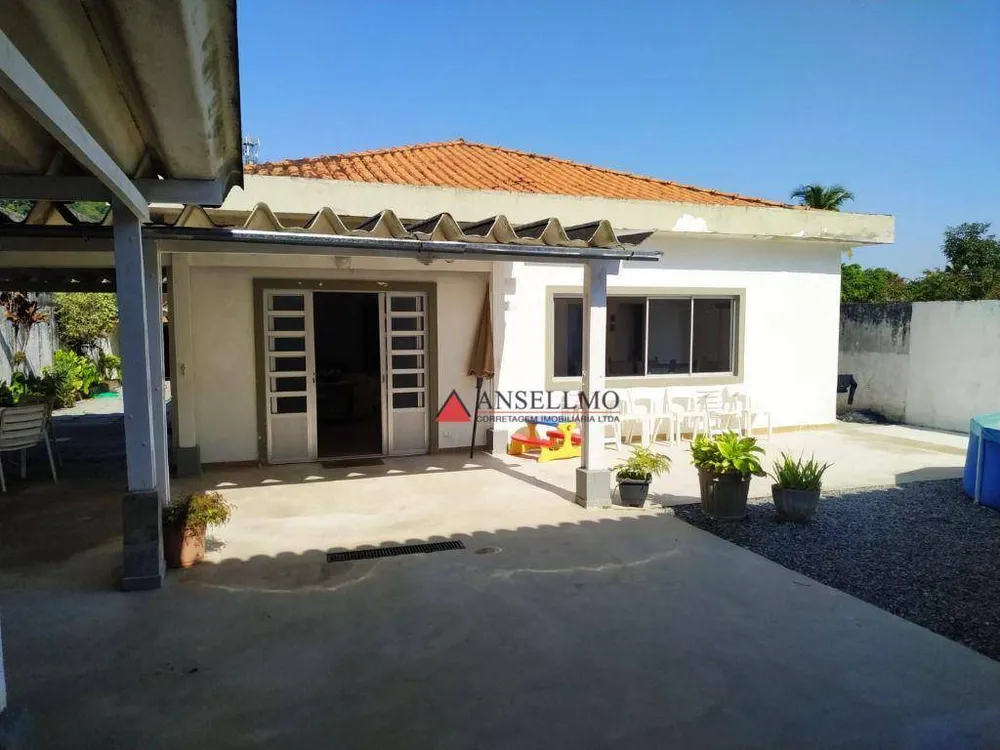 Casa, 4 quartos, 373 m² - Foto 1