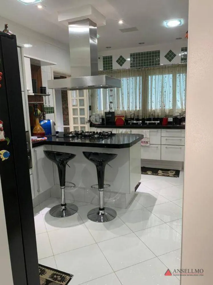 Sobrado, 6 quartos, 600 m² - Foto 2