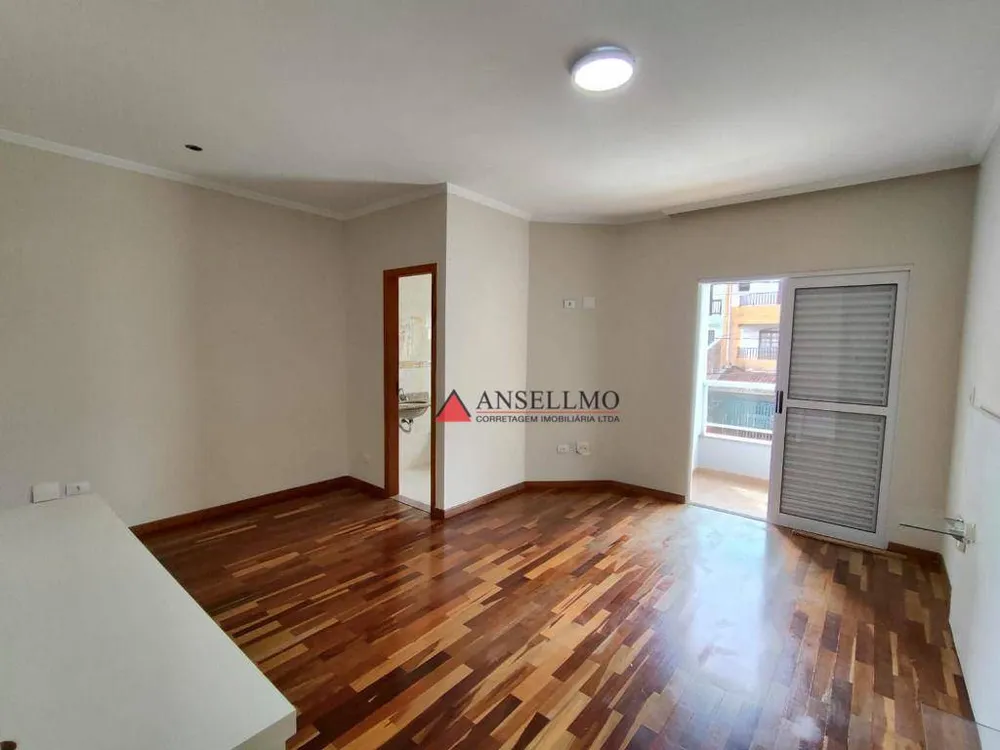 Sobrado, 3 quartos, 240 m² - Foto 1