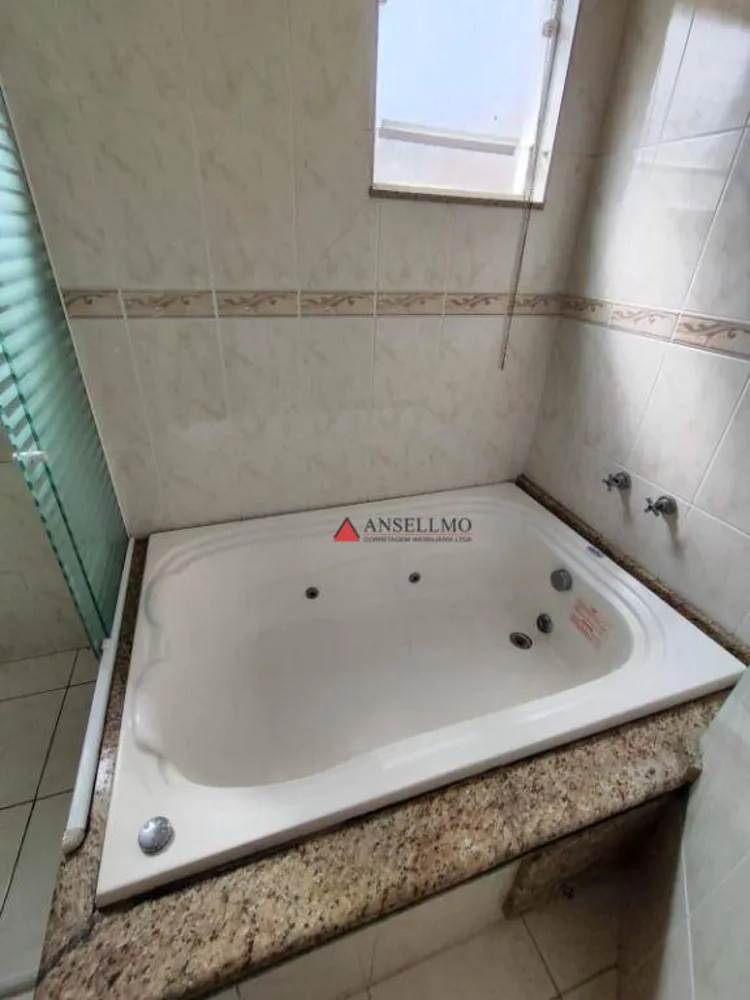 Sobrado, 3 quartos, 240 m² - Foto 3
