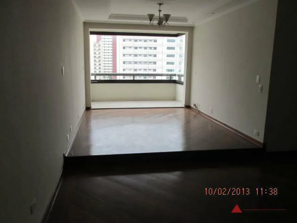 Apartamento, 3 quartos, 140 m² - Foto 2