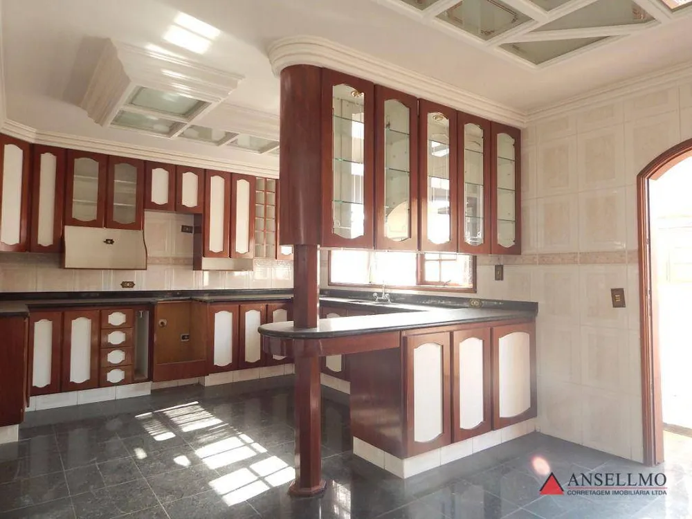 Sobrado, 4 quartos, 606 m² - Foto 6
