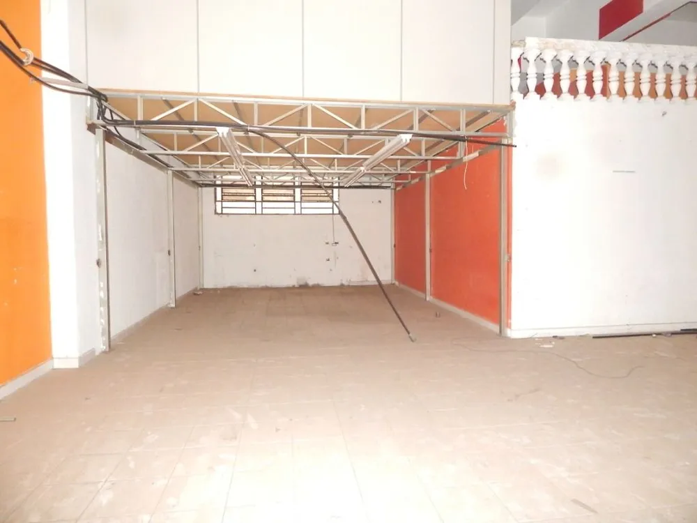 Depósito-Galpão, 570 m² - Foto 2