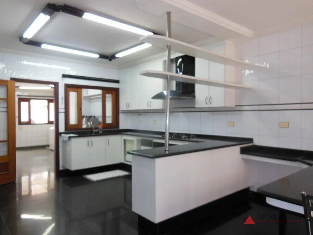 Sobrado, 4 quartos, 420 m² - Foto 1