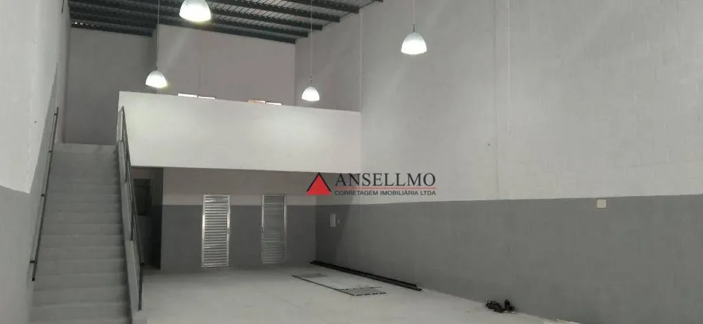 Depósito-Galpão, 170 m² - Foto 1