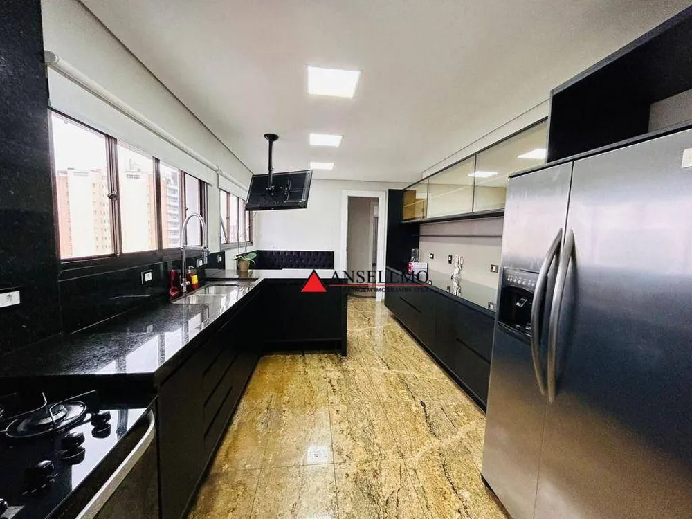 Apartamento, 3 quartos, 252 m² - Foto 10
