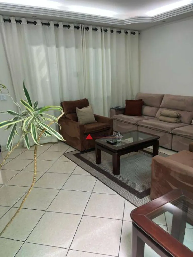 Sobrado, 4 quartos, 196 m² - Foto 1