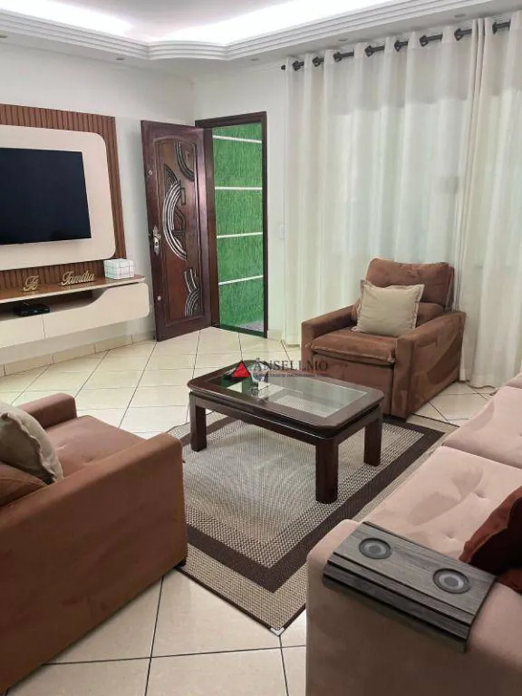 Sobrado, 4 quartos, 196 m² - Foto 1