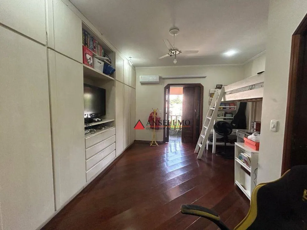 Sobrado, 3 quartos, 403 m² - Foto 4