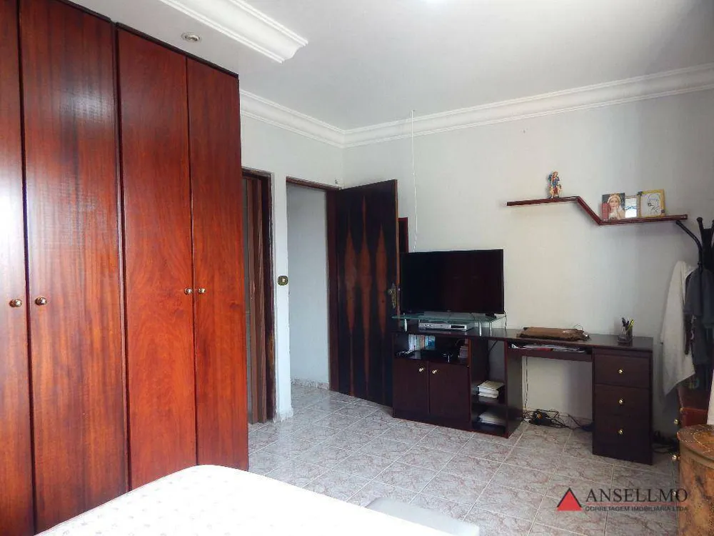Sobrado, 3 quartos, 228 m² - Foto 3