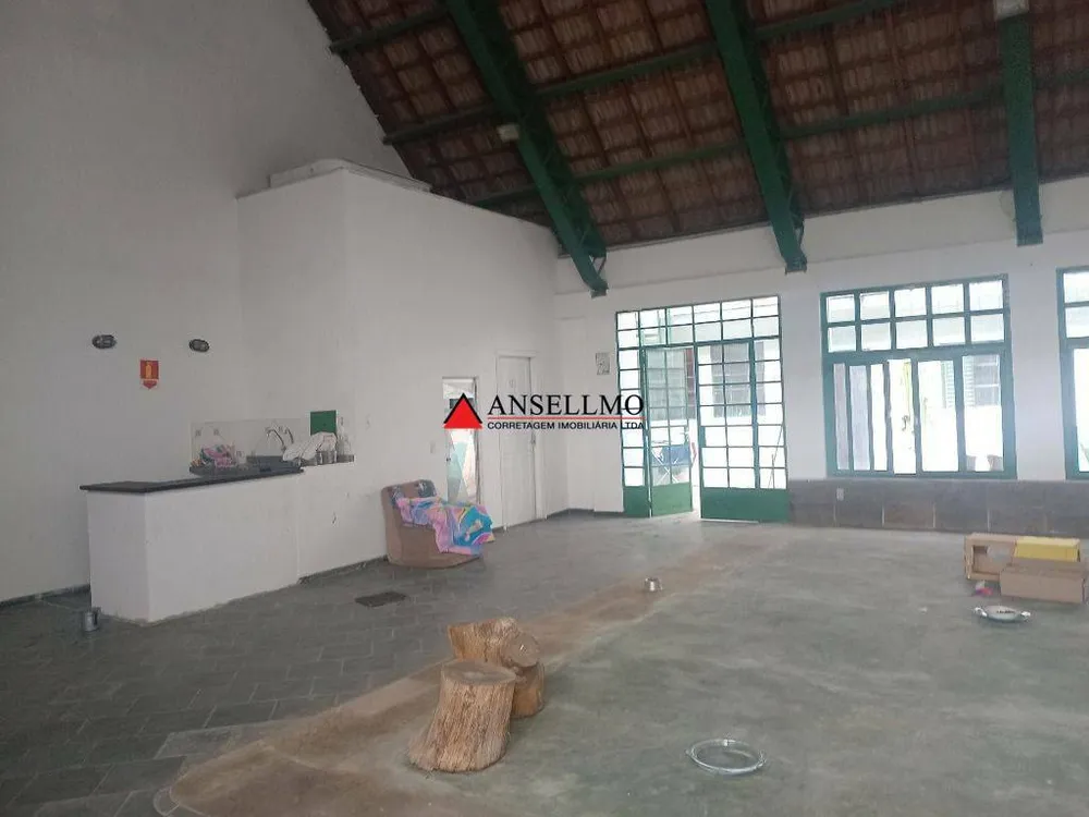 Sobrado, 3 quartos, 250 m² - Foto 2