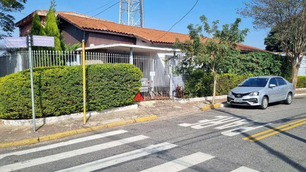 Casa, 3 quartos, 205 m² - Foto 1