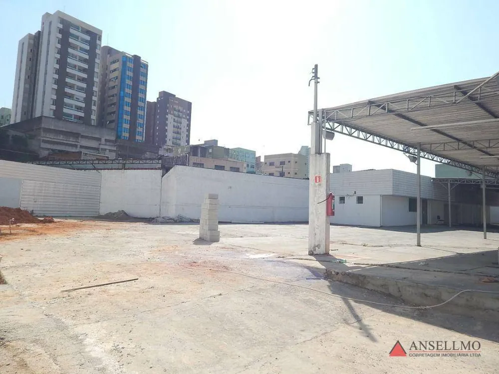 Loja-Salão, 1732 m² - Foto 1