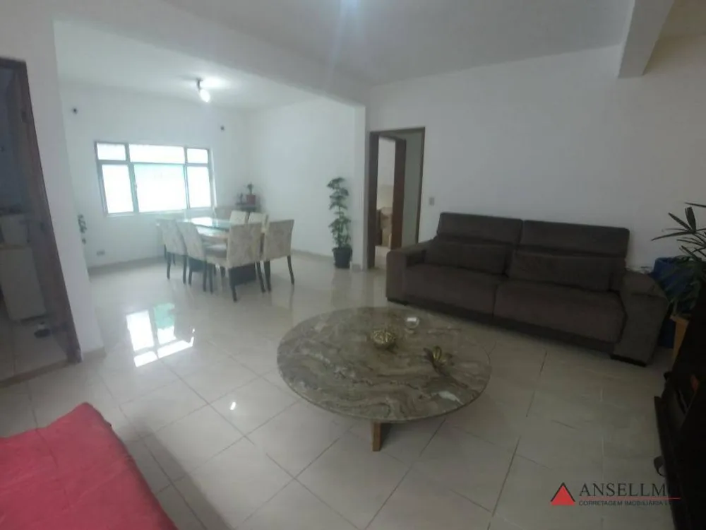 Sobrado, 8 quartos, 400 m² - Foto 1