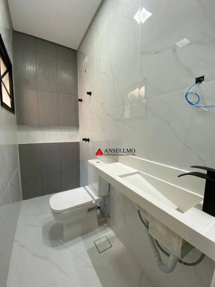 Sobrado, 3 quartos, 180 m² - Foto 1