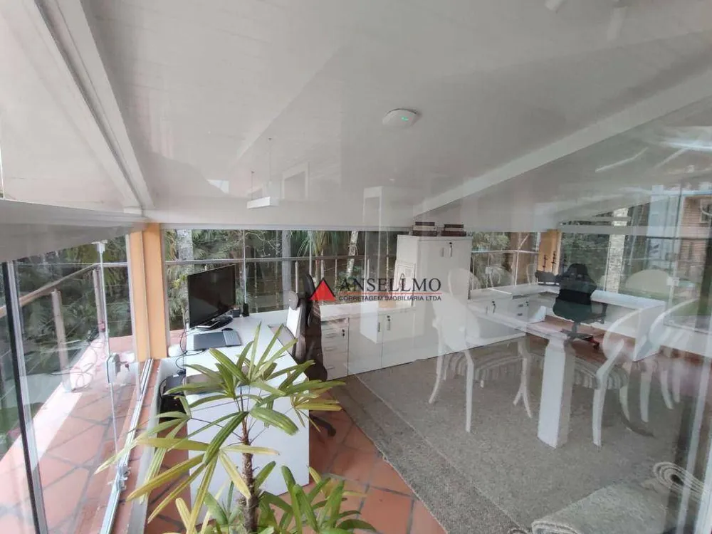 Chácara, 5 quartos, 8810 m² - Foto 2